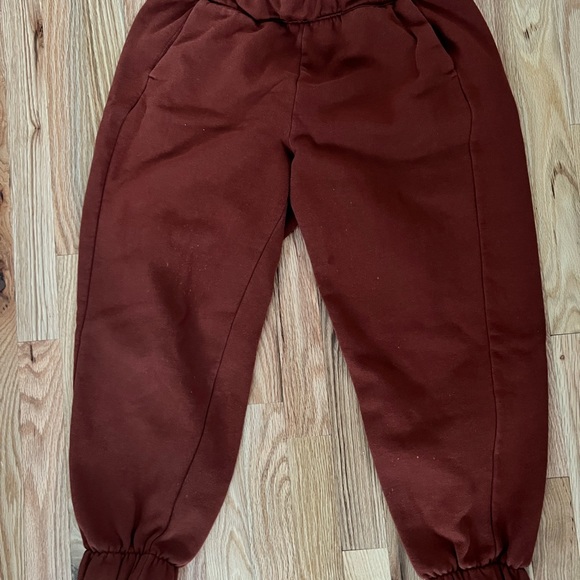 A New Day sweatsuit - Picture 8 of 11